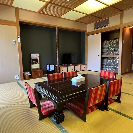 熱海温泉　実の別荘 Atami  Esterno foto