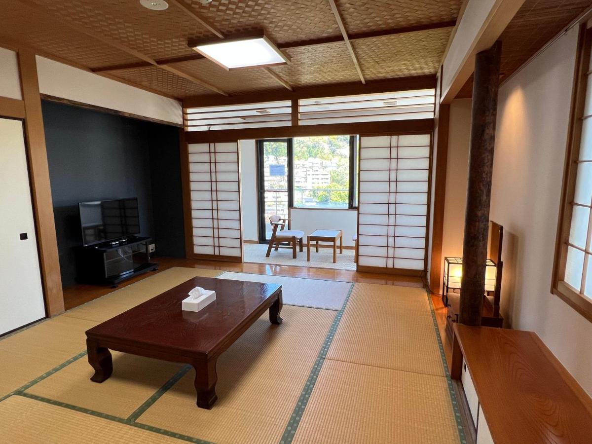 熱海温泉　実の別荘 Atami  Esterno foto