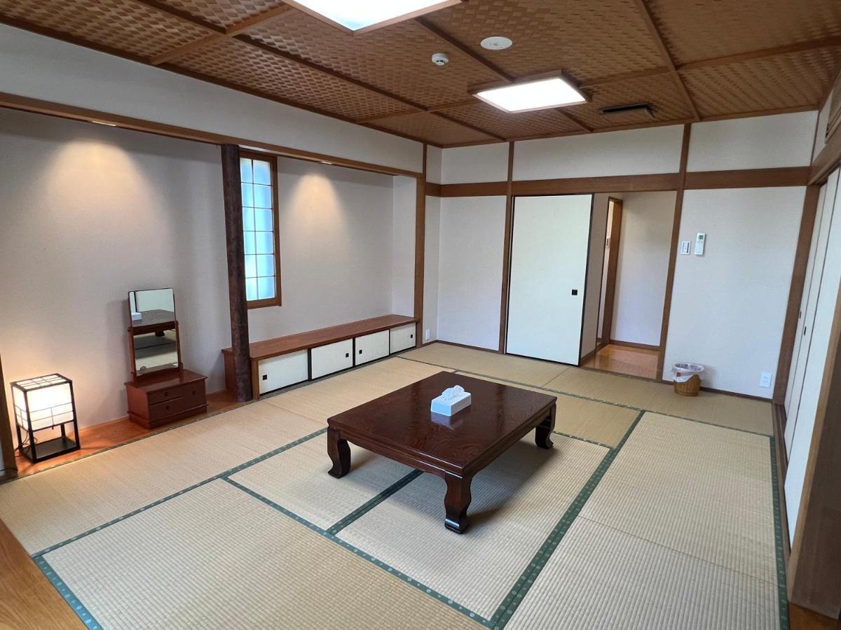 熱海温泉　実の別荘 Atami  Esterno foto