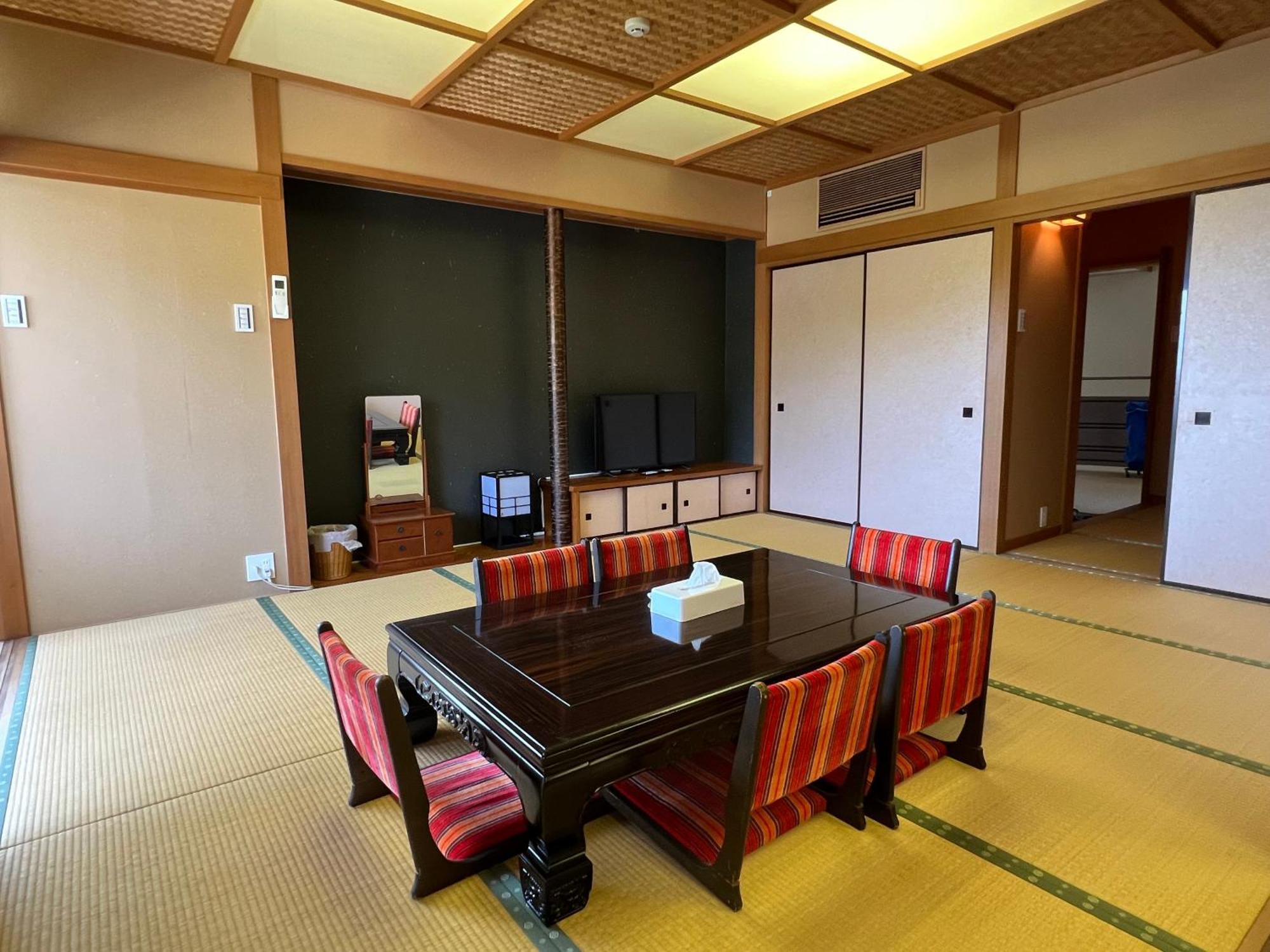 熱海温泉　実の別荘 Atami  Esterno foto